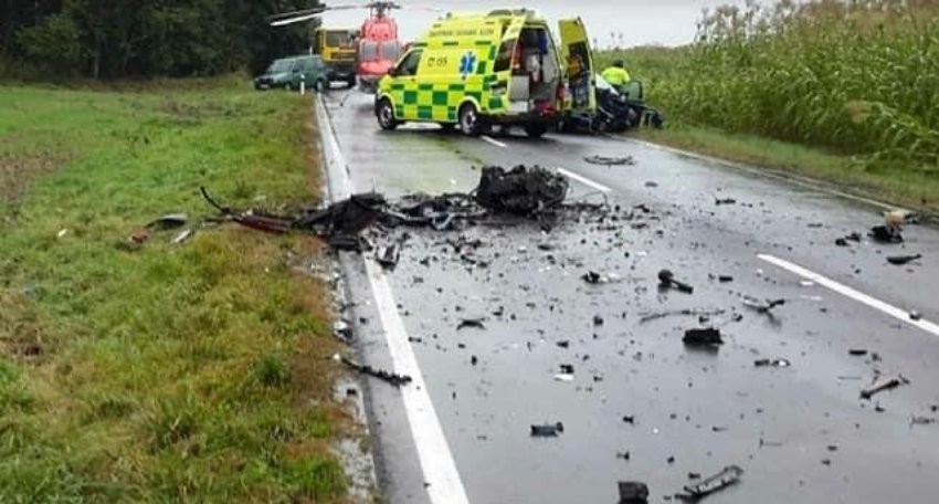 Dopravní nehoda dvou osobních aut se sedmi zraněnými