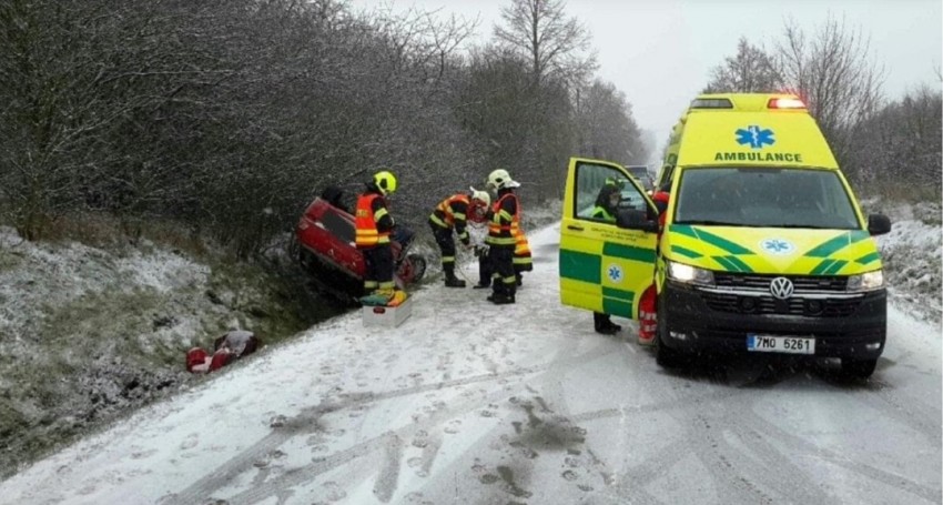 Dopravní nehody spojené se sněhovou nadílkou